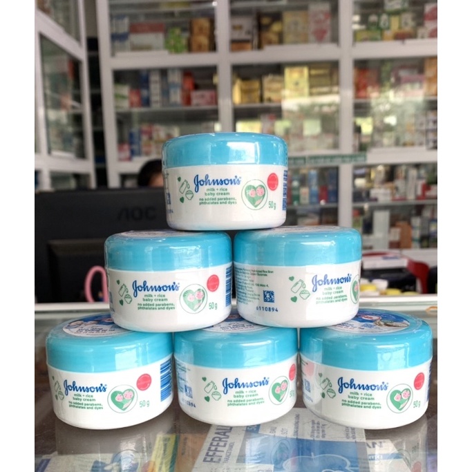 [Chính Hãng] Kem Nẻ Dưỡng Ẩm Johnson's Baby Cream mềm mịn cho mẹ và bé Hộp 50g