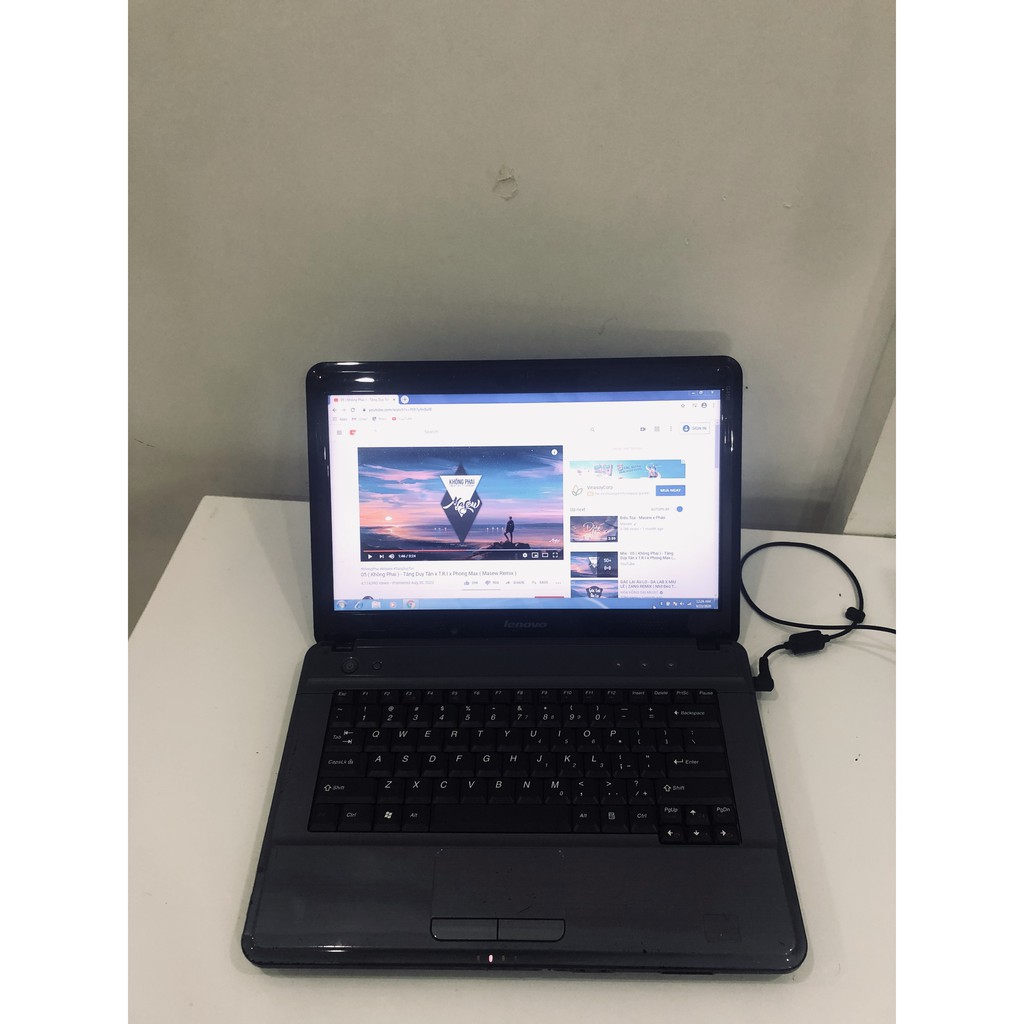 Laptop cũ văn phòng chất lượng tốt các hãng,core 2 duo-i3-i5 ; 4Gb Ram ; 320GB HDD-500GB HDD .