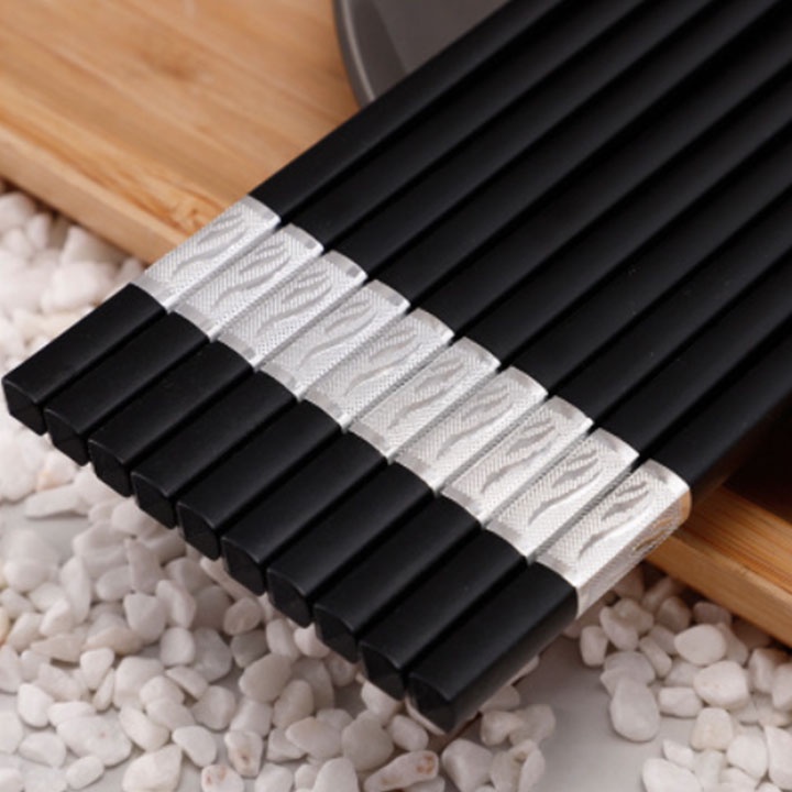 Hộp 10 Đôi Đũa Hợp Kim Siêu Sang Viền Mạ Bạc