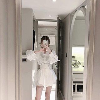 [ SALE SALE ] [ BAO ĐỔI TRẢ ] SET SƠ MI  TRẮNG + ĐEN⚡ KÈM HÌNH THẬT SÀN⚡HÀNG SẴN SSM654 chuẩn đẹp chuẩn sang