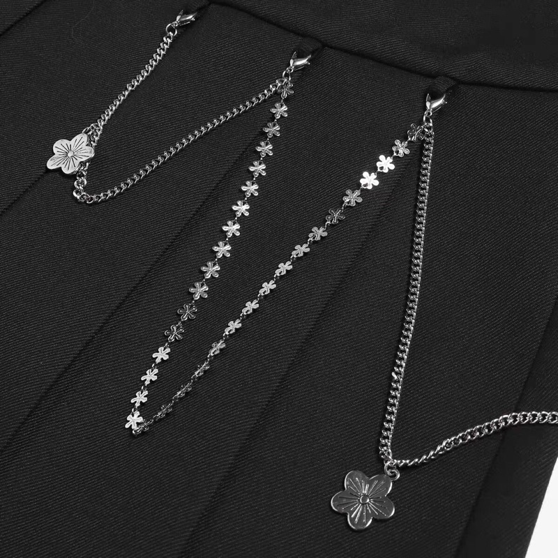 Chân váy đen xếp li Peacebird