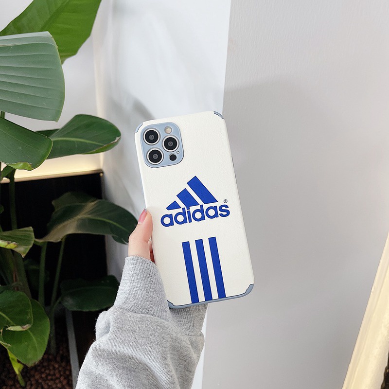 Ốp điện thoại in logo Adidas thời trang thích hợp cho IPHONE 6 6S 7 8 + PLUS X XR XS MAX 11 PRO MAX SE 12 13 PRO MAX