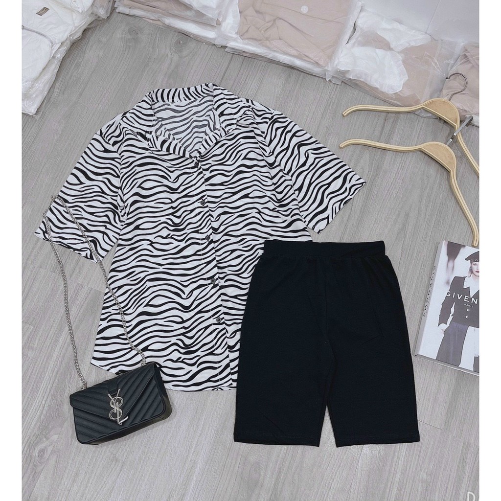 Sét bộ áo sơ mi form rộng màu beo vằn phối quần ngố thun body cực xinh , chất voan mềm mịn