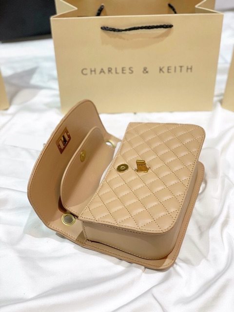 Túi ô trám có quai mẫu mới màu nude