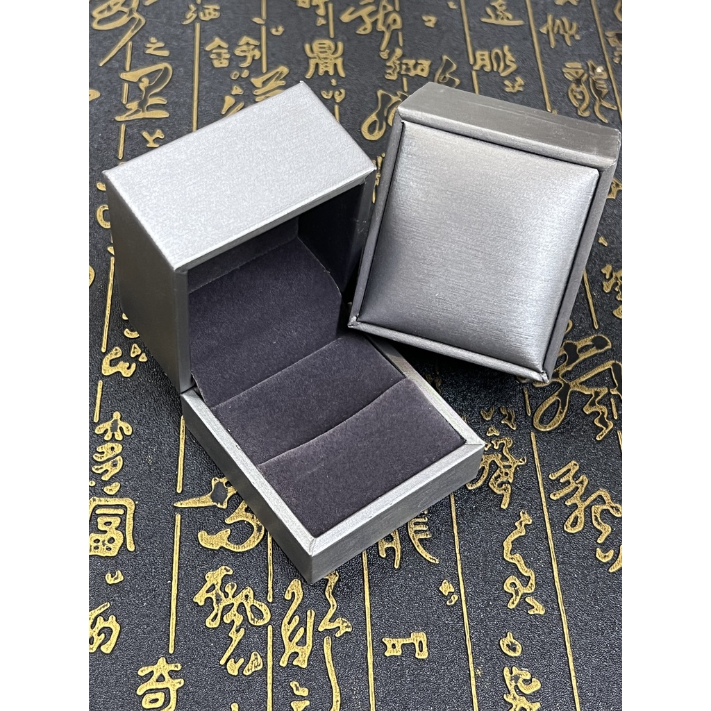 Hộp nhẫn da đỏ và đen sang trọng, phục vụ tặng quà, tặng nhẫn