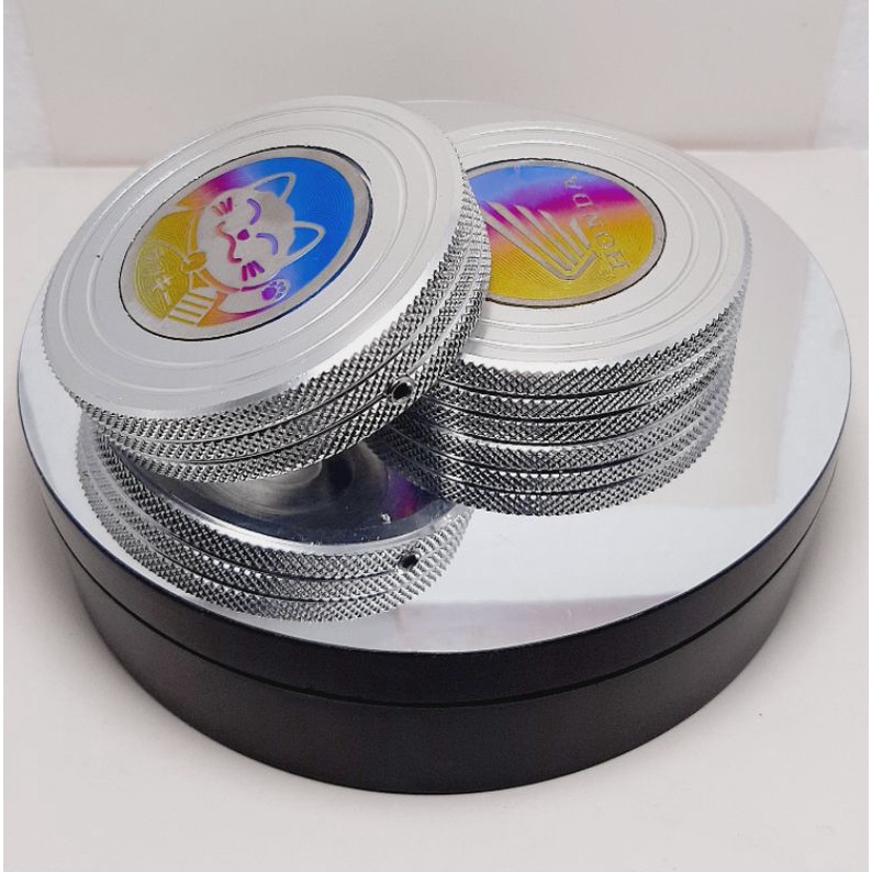 NẮP XĂNG KÈM TEM MÈO TITAN, NẤP XĂNG NHÔM CỨNG CNC THẨM MỸ CAO CẤP QU17 ĐẢM BẢO CHẤP LƯỢNG 100% CHỈ CẦN MUA VỀ LẮP