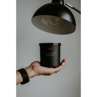 Nến thơm the candleholic twilght wood