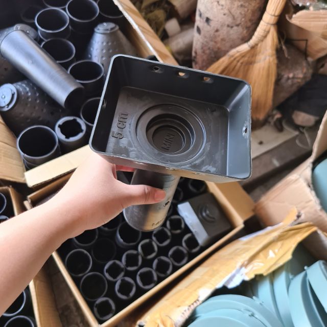 Cốt vuông cắm hoa tươi, hoa sáp, hoa giả