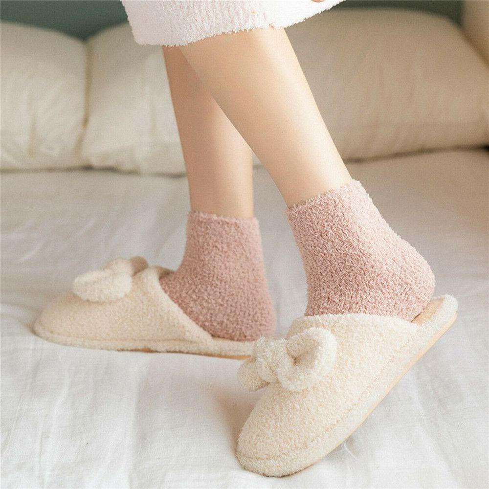 Vớ Nhung San Hô Dày Mềm Mại Giữ Ấm Mùa Đông Cho Nam Nữ