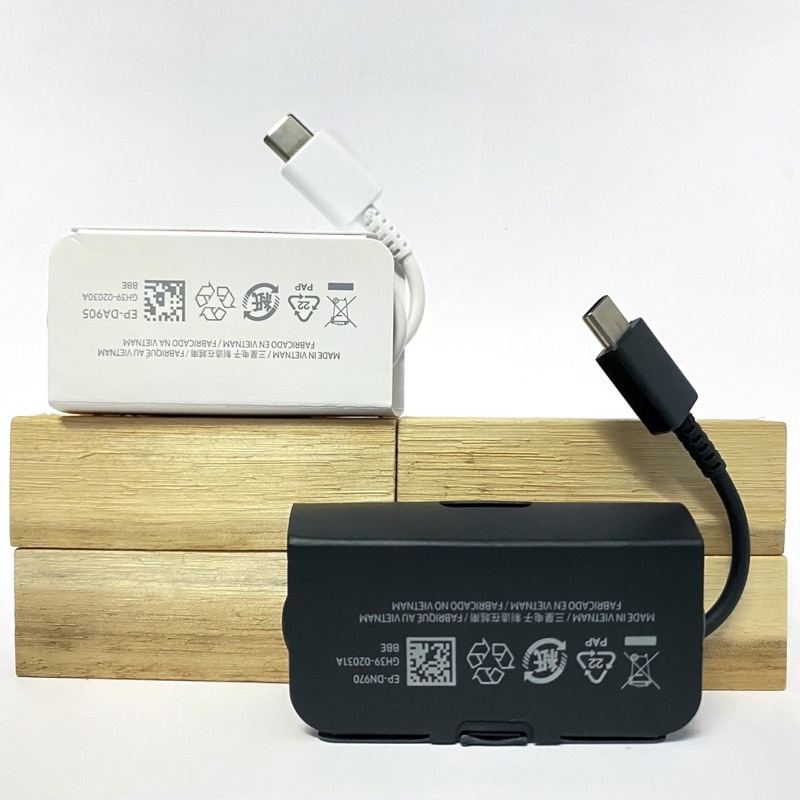 Dây sạc nhanh Type C to Type C 25w dài 1m sợi to chắc chắn truyền được dự liệu từ điện thoại qua máy tính