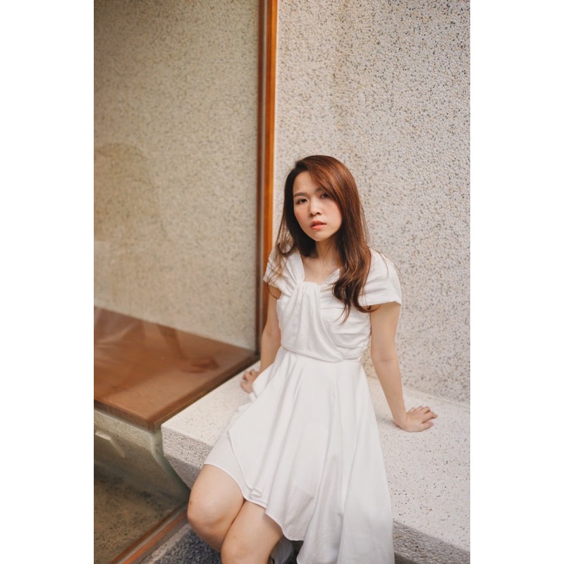 Đầm kiểu chéo vai nữ Emmeline Dress