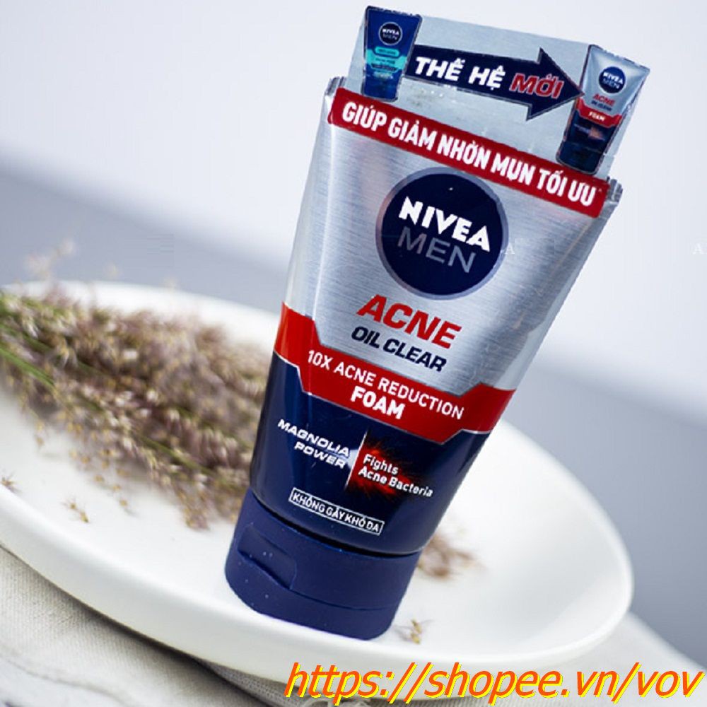 Sữa Rửa Mặt Nam Nivea 100g Kiểm Soát Nhờn và Ngừa Mụn 100% chính hãng.