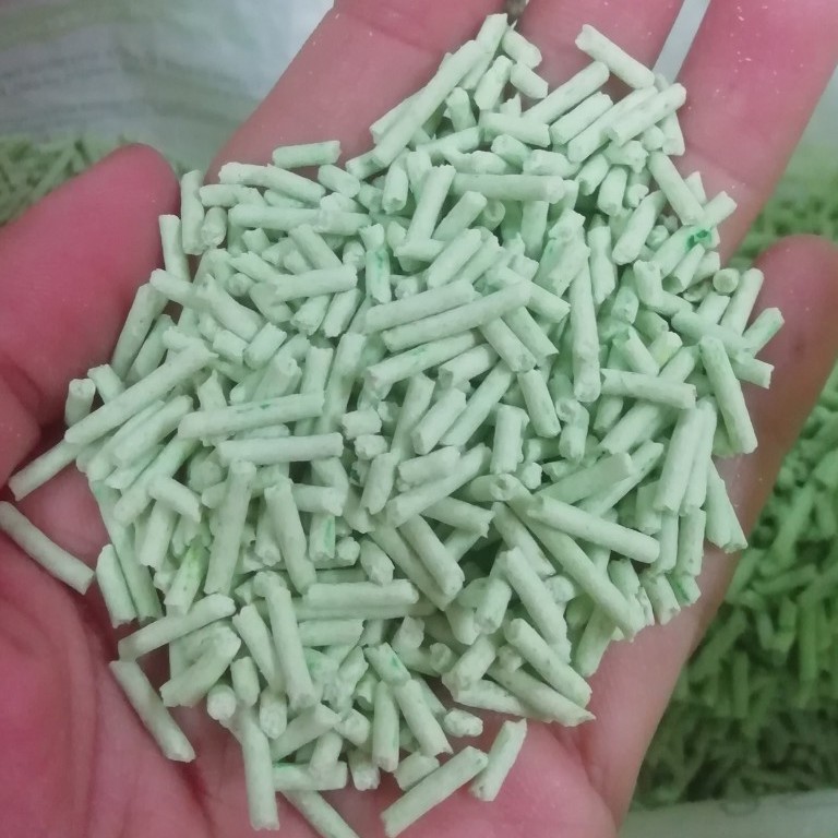 Cát vệ sinh hữu cơ cho mèo