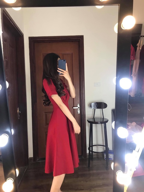 Váy đỏ maxy chéo ngực