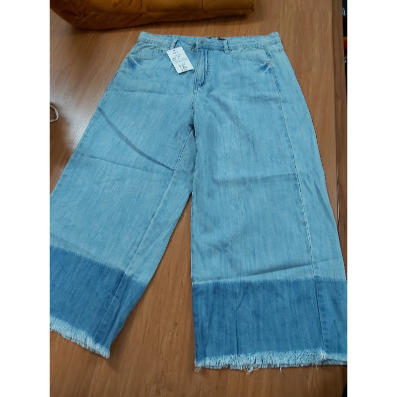 combo 2 jeans dai 59k 1 yếm 65k