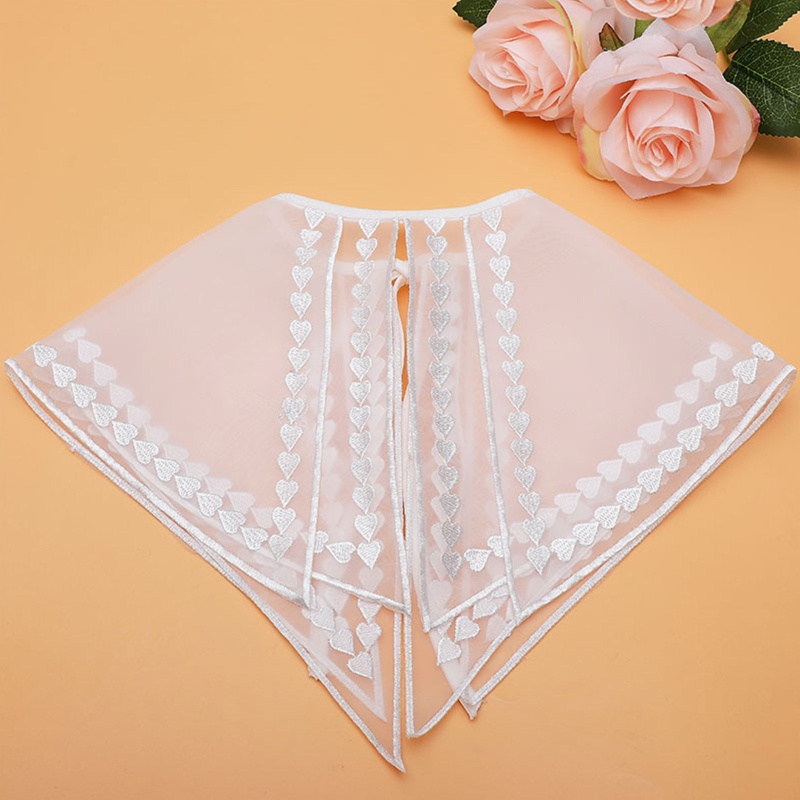 Cổ Áo Giả Thêu Hình Trái Tim Dễ Thương Trang Trí