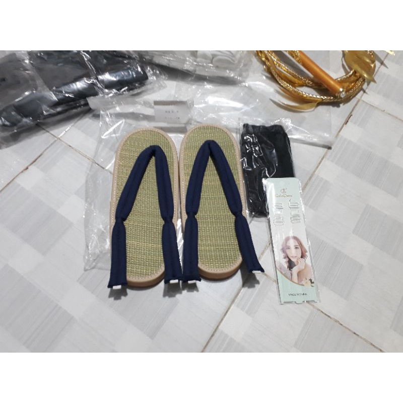 Dép cói/geta cosplay Muichirou Giyuu Mitsuri Tanjiro Zenitsu Shinobu Obanai Rengoku