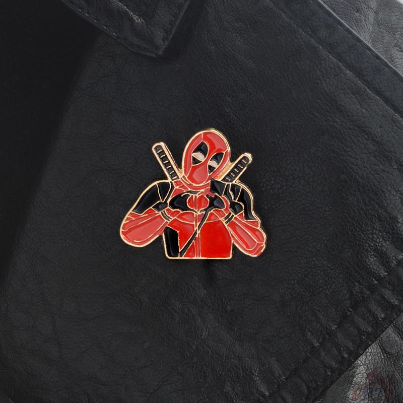 Khuy cái áo số Deadpool đáng yêu cho fan Marvel