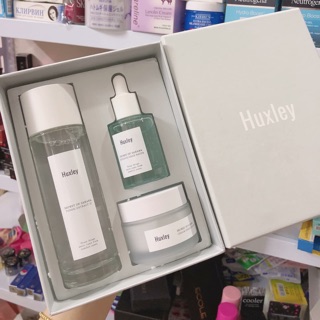 Bộ dưỡng ẩm, phục hồi da cao cấp Huxley Hydration Trio Set