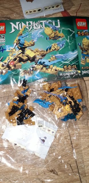 Lắp ráp 1 hộp LegoNinjutsu Rồng 99545 có nhiều chi tiết