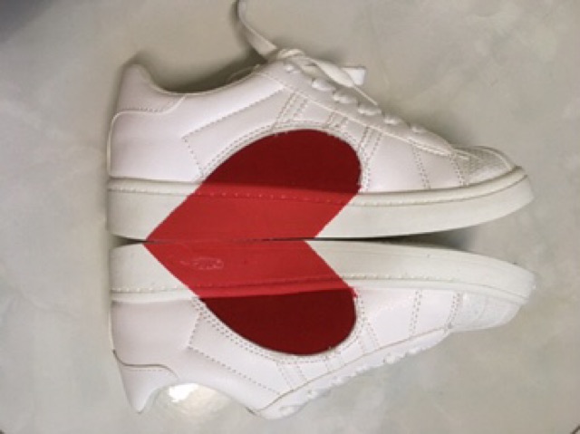 Giày tim hot chỉ 99k( theo dõi shop để đc tặng mặt nạ mật ong) | BigBuy360 - bigbuy360.vn