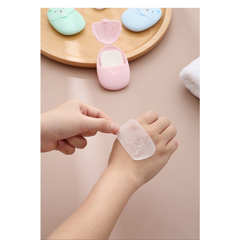 Hộp 50 Miếng Xà Phòng Giấy Bỏ Túi Tiện Dụng Cho Đi Du Lịch