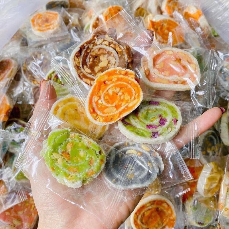 Kẹo dừa cuộn, viên, kẹo khóm mít dừa non