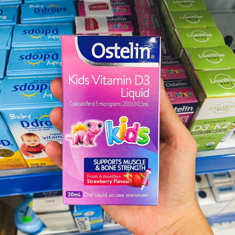 Vitamin D3 Ostelin Kids Liquid Úc 20ml dạng nước vị dâu cho trẻ từ 6 tháng đến 12 tuổi