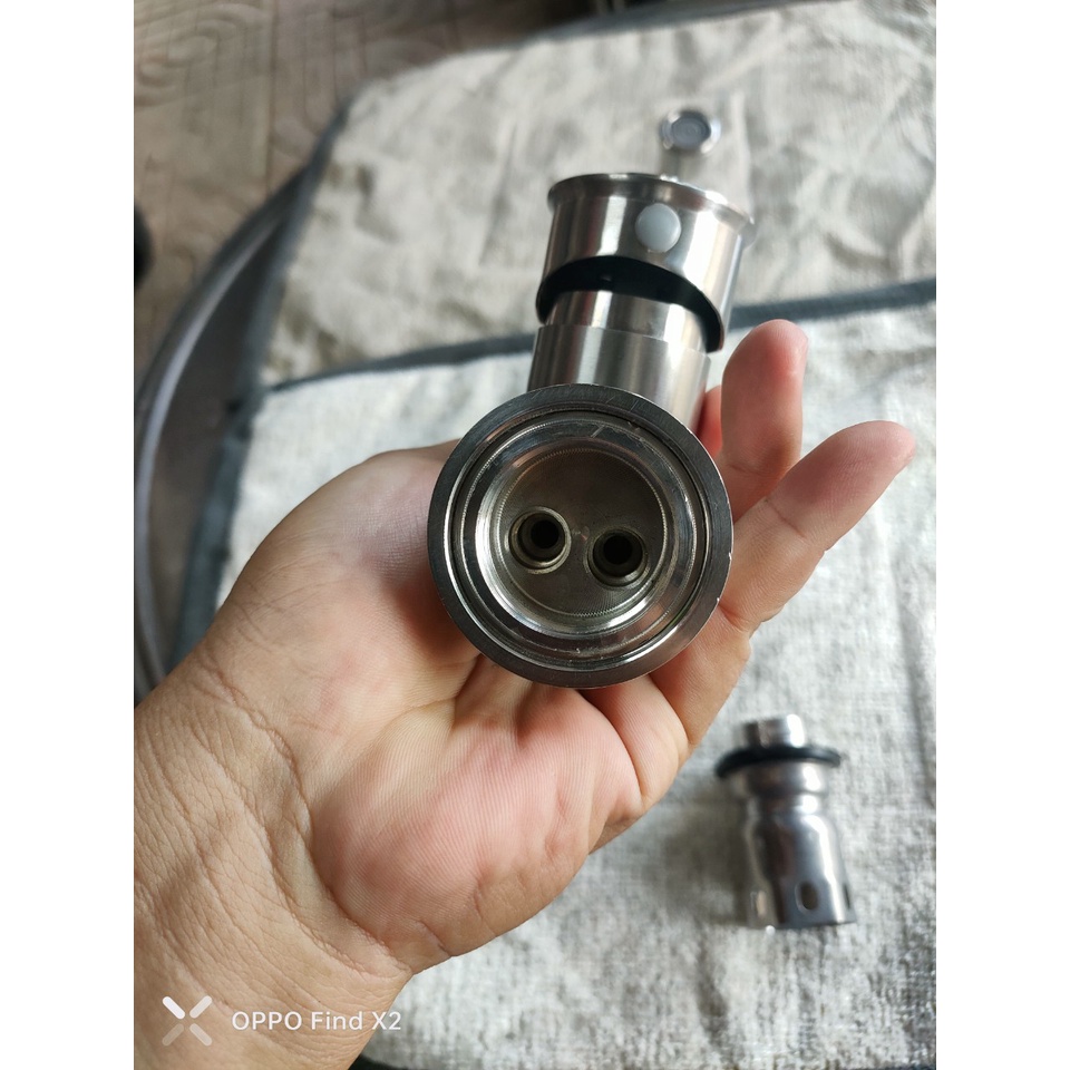 Vòi rửa chén bát Nóng Lạnh inox 304 Thân đúc nguyên khối Xoay bi cực nhẹ