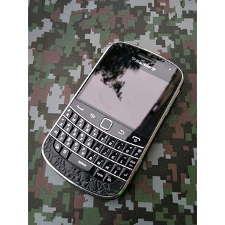 Miếng dán da điện thoại BlackBerry 9900 - D42