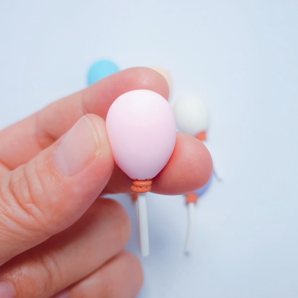 Sticker trang trí giày nhựa lỗ / nút gắn hkdesign mẫu hình bóng bay nhiều màu gắn sục dép quai ngang (6k/ 1 cái)