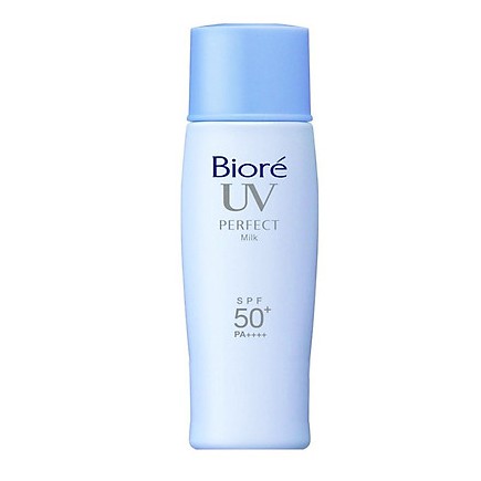 (Tặng kèm 2 gói ST dưỡng da) Kem chống nắng xanh đi biển Biore PA++++, SPF50, Công nghệ phấn phủ Sara từ Nhật Bản