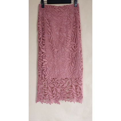 Chân Váy Ren Hồng sz M new 99%
