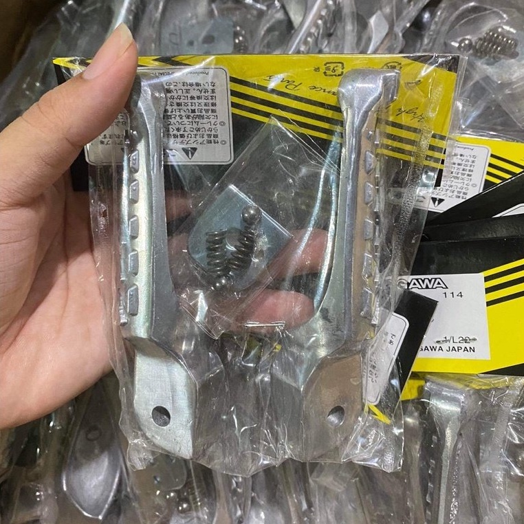 Gác chân Takegawa nhôm Wave, Sirius, Ex 150,  Vario, Ex 135, Dream, Vision, Future, Ducati, để chân sau Sirius, Winner