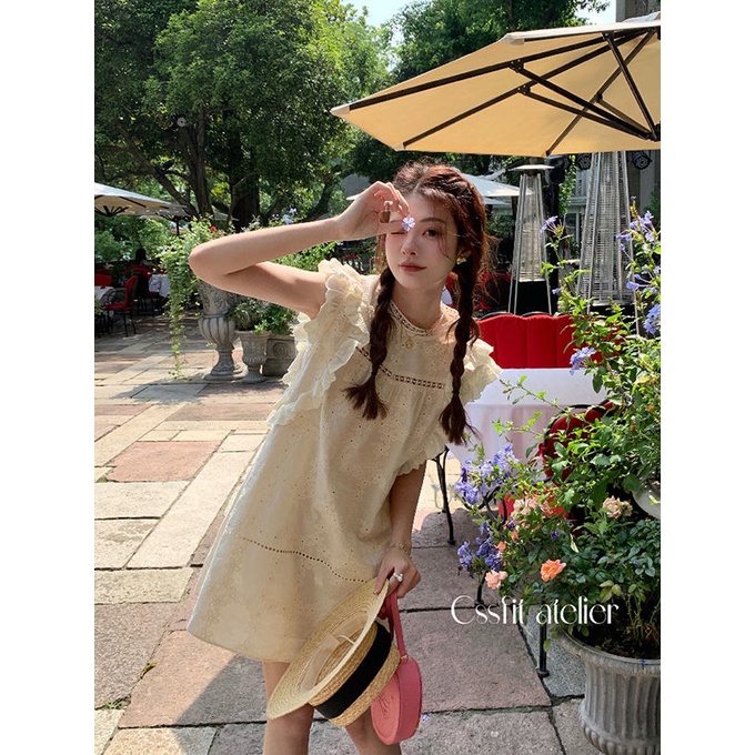 French agaric edge small flying sleeves heavy industry embroidered dress women's summer broken flower design minority tea break short skirt