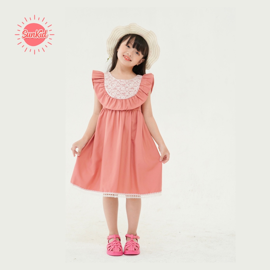 Váy đầm bé gái dáng suông cổ viền ren vải trượt nhật cao cấp Sunkid SN7 màu hồng 4-12 tuổi