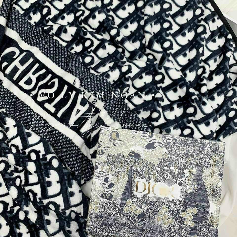 Chăn Dior lông cừu 180x200