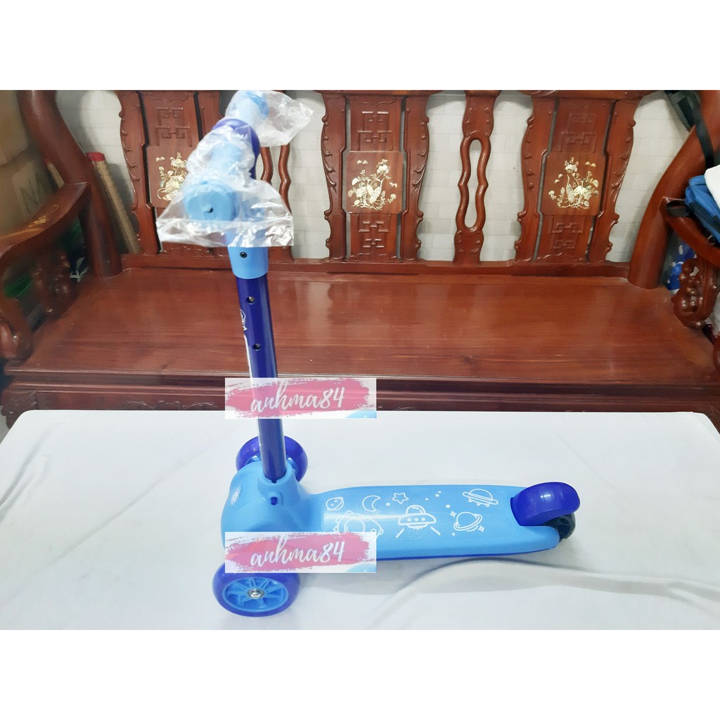 { anhma84 store } Xe trượt SCOOTER 03 bánh XỊN XÒ - No.601 - Có Nhạc Đèn - tặng kèm pin