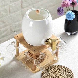 Bộ ấm chum sứ trắng,8 ly thuỷ tinh và kệ gỗ sang trọng