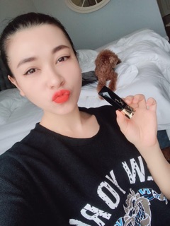 Son sáp lỳ Kissy Luminous