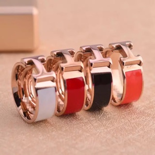 Nhẫn titan nữ không đen xinh xắn NTZ112