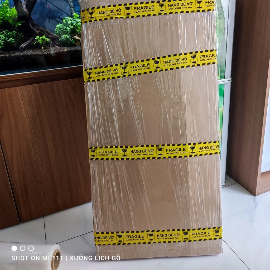Lịch gỗ gắn đồng hồ kim trôi loại tốt Thuận Buồm Xuôi Gió, tặng bloc lịch 2024 siêu bự 20 x 30cm, có kèm khung gỗ