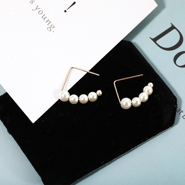 Hoa tai dây ngọc trai thời trang