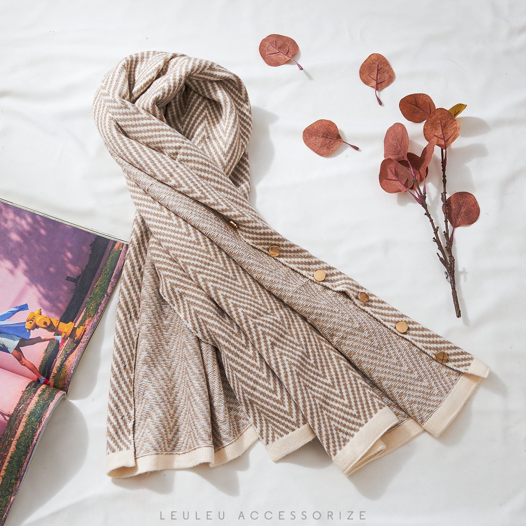 Khăn len dáng áo choàng thời trang leuleu.accessorize