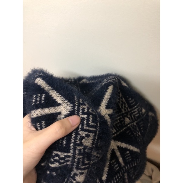 Pass áo sadboiz và áo khoác len cardigan