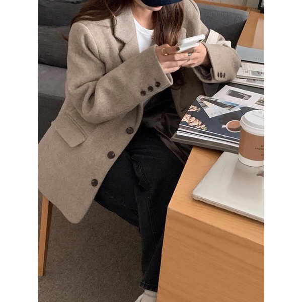 Áo khoac blazer chất dạ chuẩn form đứng dáng