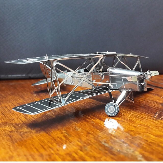 Mô Hình Lắp Ráp 3D Kim Loại Máy Bay Huấn Luyện De Havilland Tiger Moth Không Quân Hoàng Gia Anh [Chưa Lắp]