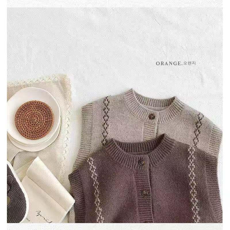 Áo len không tay thiết kế mới thời trang theo phong cách vintage dành cho bé