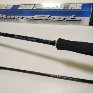 Cần Câu Cá Shimano Moonshot - Máy Đứng
