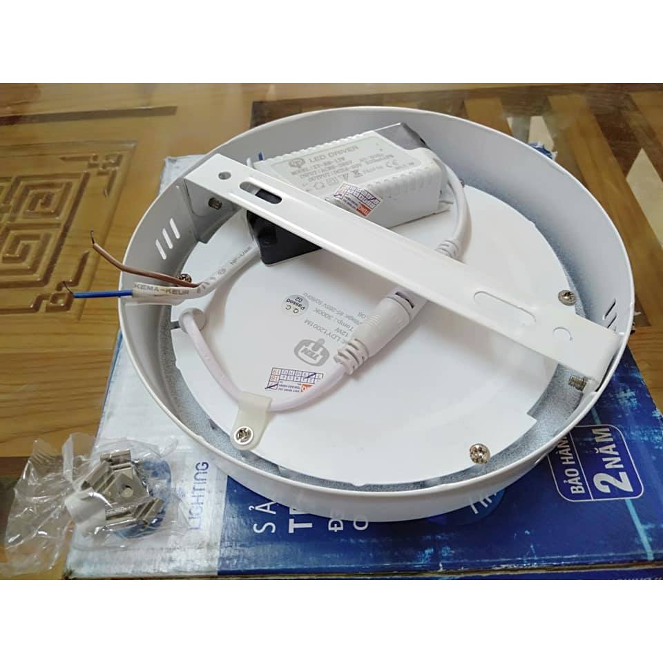 Đèn led ốp nổi tròn, vuông TenQ bảo hành 2 năm